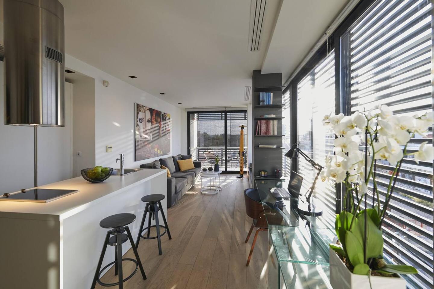 Ma Maison Nο 4, Downtown Loft , Short Walk To Acropolis, Ultra High Speed Internet 500 Mbps, Parking Upon Request, 1' From Metro Station Αθήνα Εξωτερικό φωτογραφία